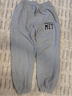 Unisex Toronto Metropolitan University (TMU)